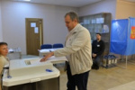 Ренат Сулейманов проголосовал на выборах мэра Новосибирска